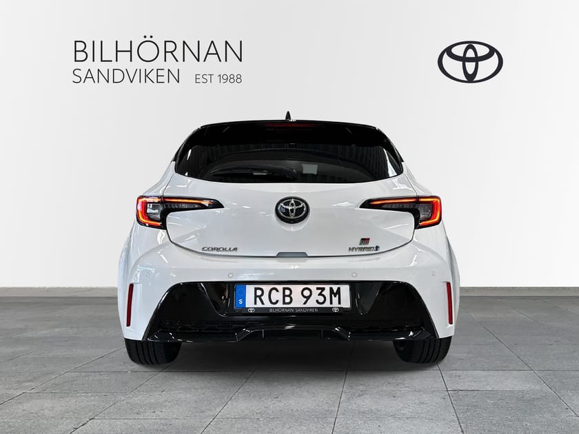 Bild 5 av Toyota Corolla Hybrid 2,0 GR-sport Vinterhjul Motorvärmare