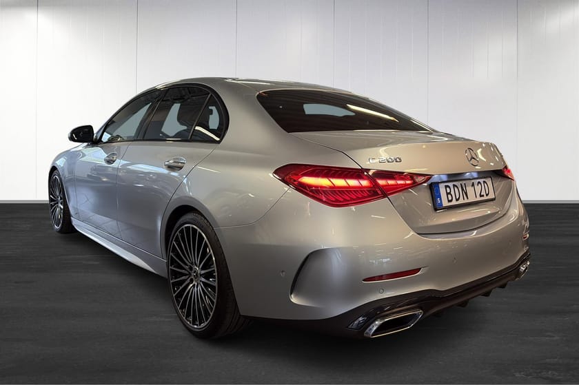 Bild 4 av Mercedes-Benz C 200 4MATIC AMG/Nightpackage/360/Digital light