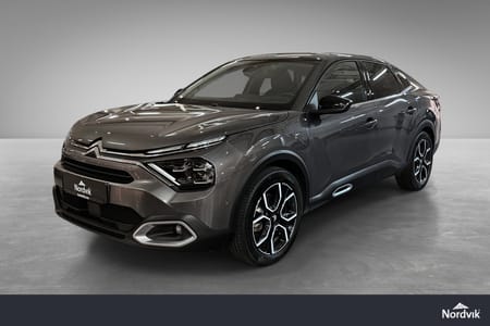 Citroën ë-C4 X Toppmodellen/Skinn/Soltak/Rattvarme/Arkamys Hifi