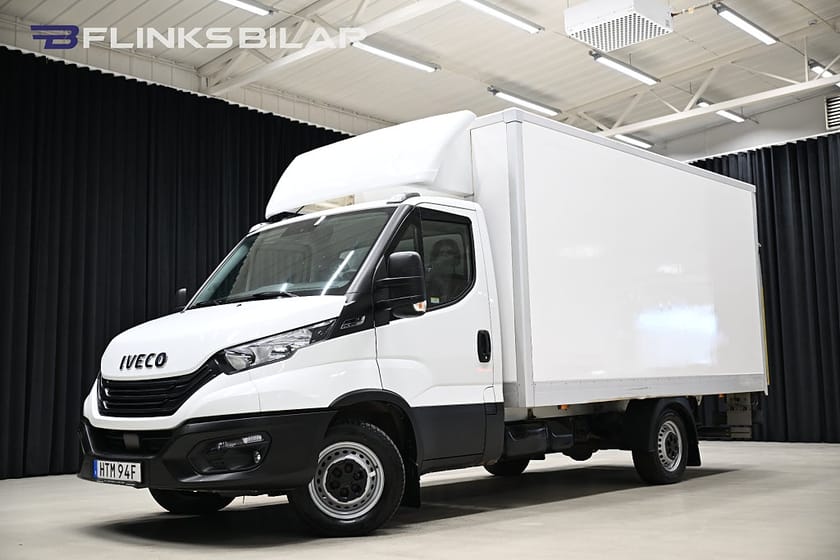 Bild 1 av Iveco Daily 35-140 Chassi Cab 136HK Automat|Volymskåp|Bakgavellyft|Sidodörr|Leasbar