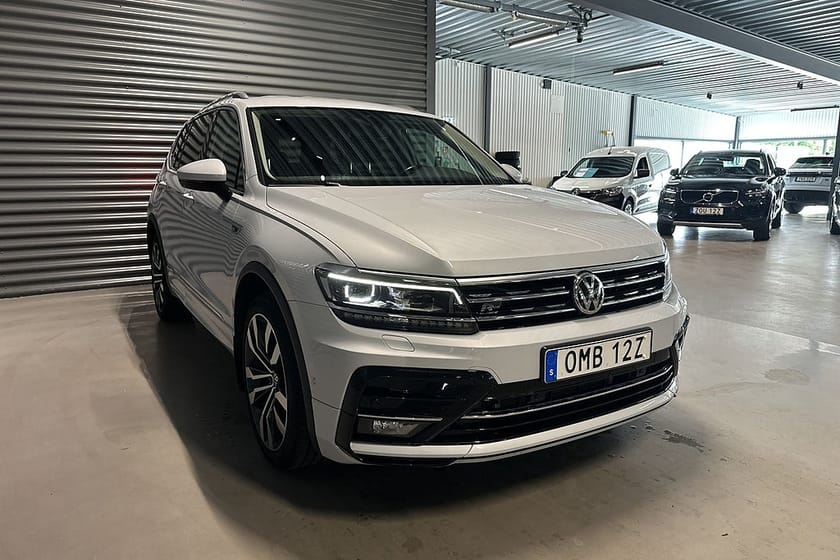 Bild 3 av Volkswagen Tiguan Allspace 7-sätes 2.0 TDI 4M R-Line B-kamera Värmare Drag 7-sits