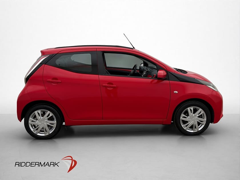 Bild 5 av Toyota Aygo 1.0 VVT-i 69hk X-WAVE Canvastak Kamera Halvskinn