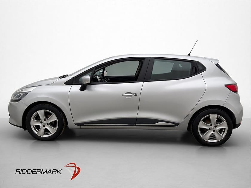 Bild 4 av Renault Clio 1.5 dCi Dynamique Bass Reflex Navi Kamrem-Bytt