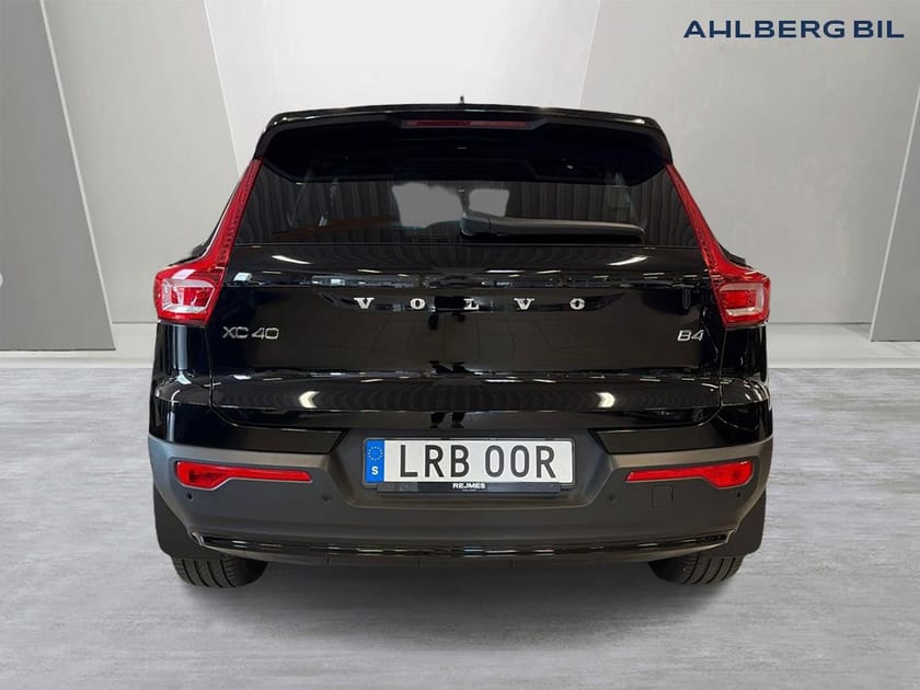 Bild 4 av Volvo XC40 B4 FWD Bensin Plus Dark