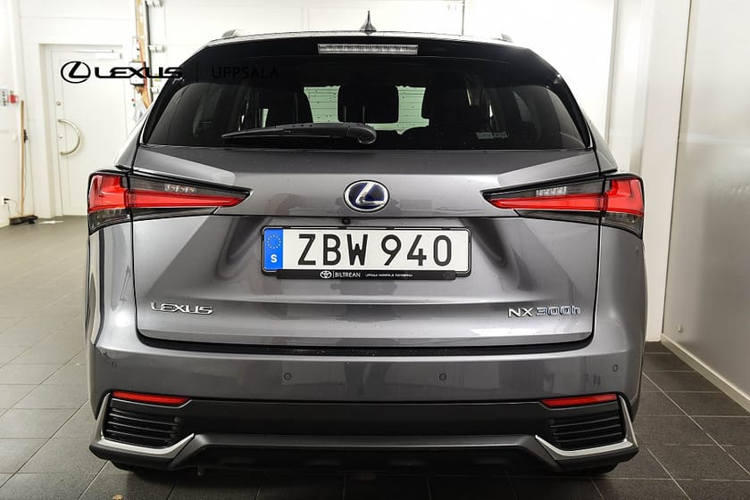 Bild 4 av Lexus NX 300h AWD