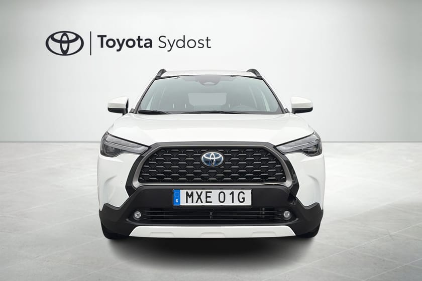 Bild 5 av Toyota Corolla Cross Hybrid AWD-i Style Pluspaket, Adaptiv farthållare, backamera mm