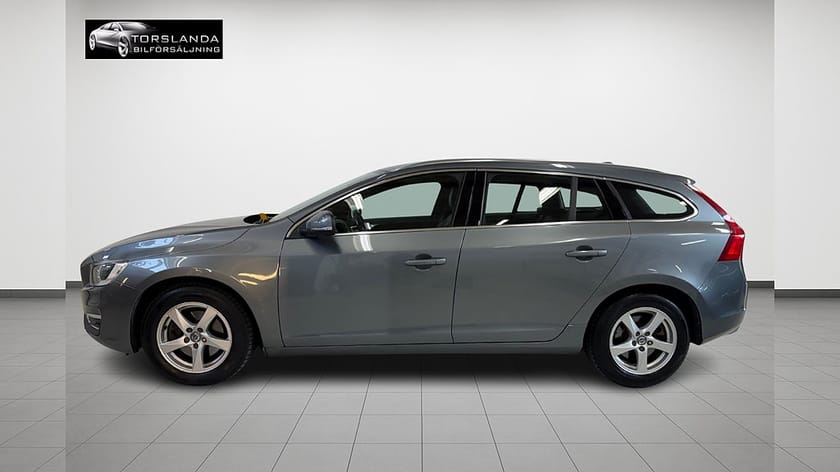Bild 2 av Volvo V60 D4 190 Auto Classic Summum GPS Krok Skinn Akustikrutor