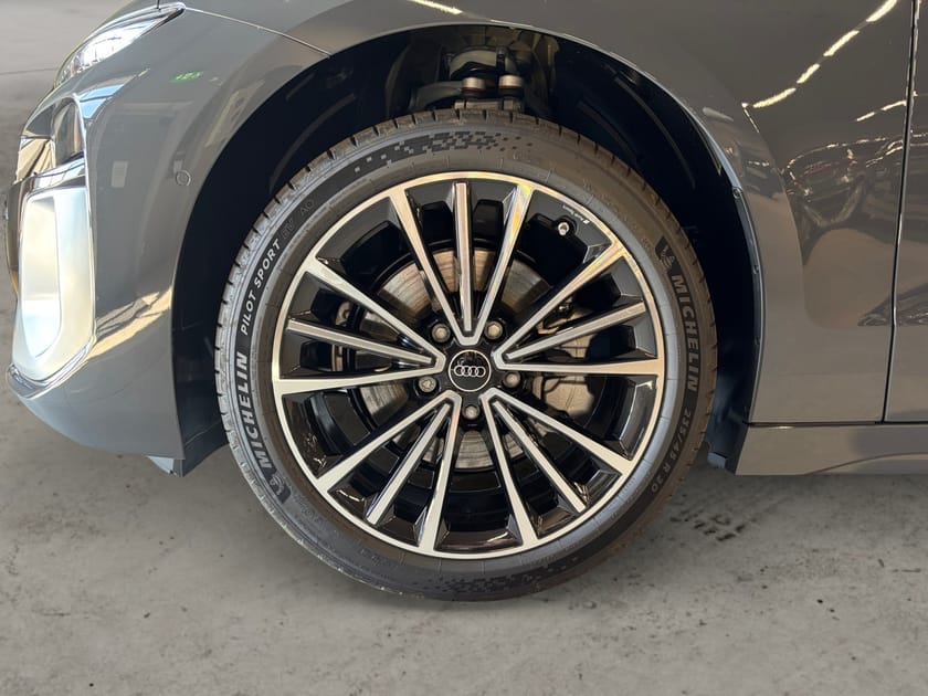 Bild 5 av Audi A6 Avant e-tron S-line 210 KW