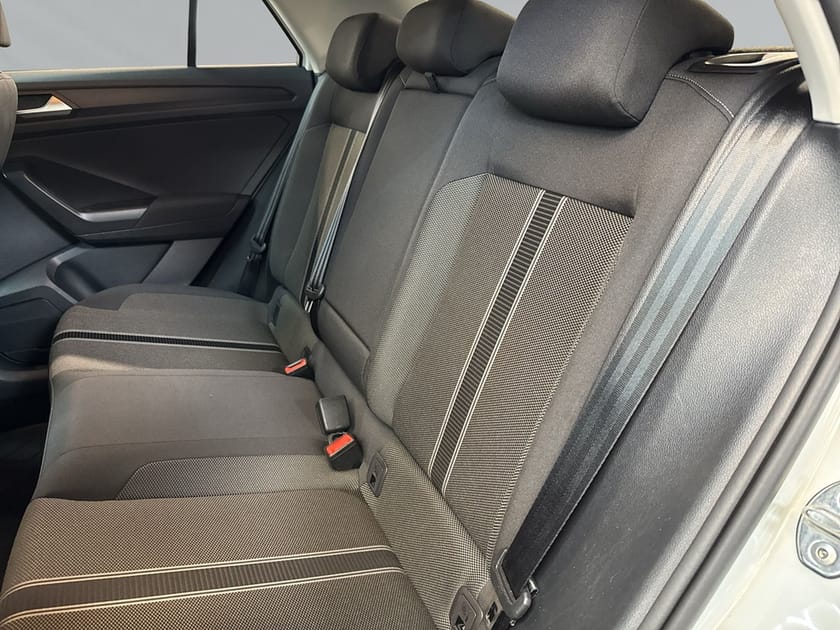 Bild 5 av Volkswagen T-Roc 1.5 TSI 150HK Aut Backkamera