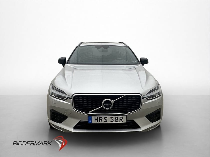 Bild 2 av Volvo XC60 B4 AWD R-Design Pano H/K 360° Massage Luft VOC