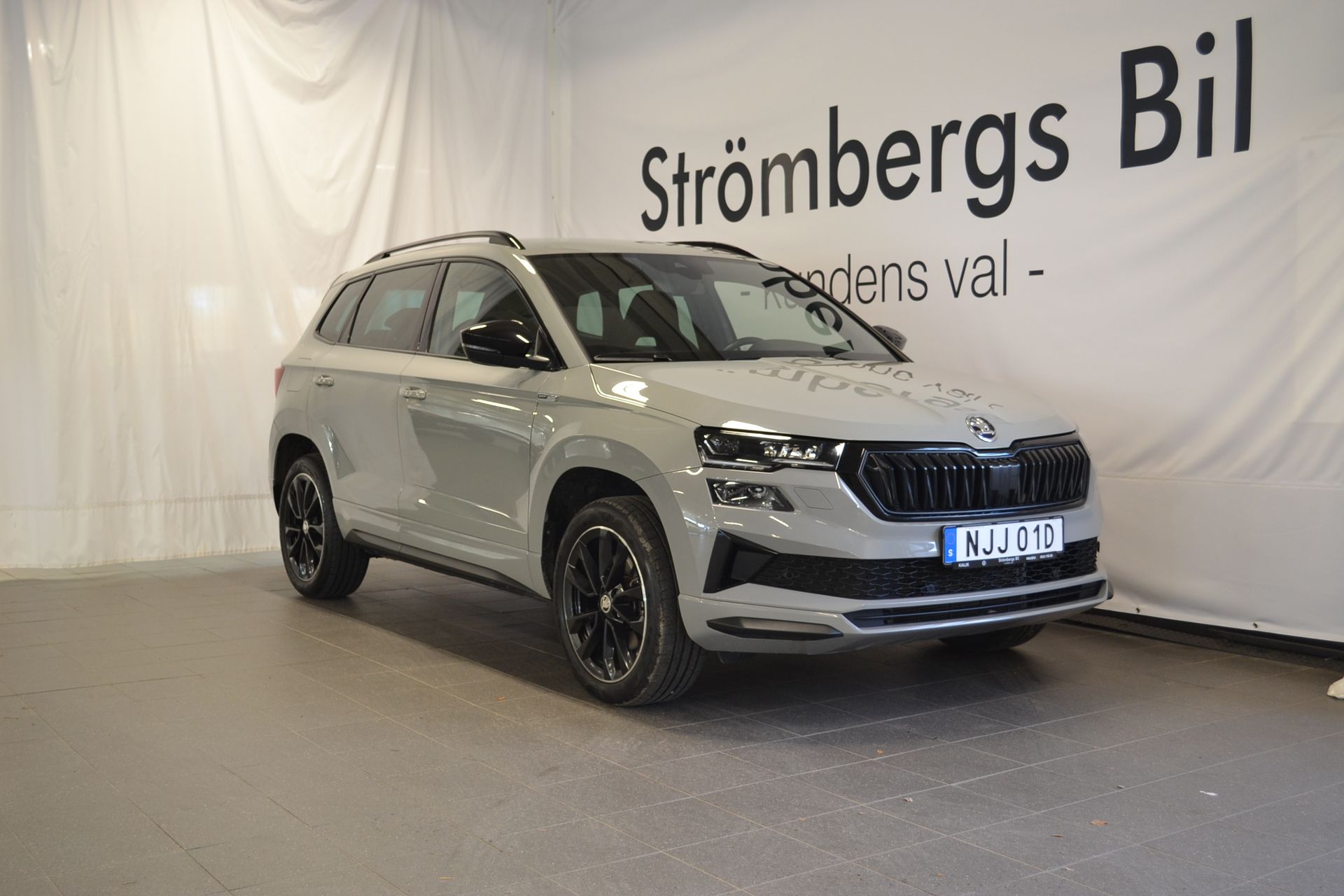 Skoda Karoq 2023, bild 3/10