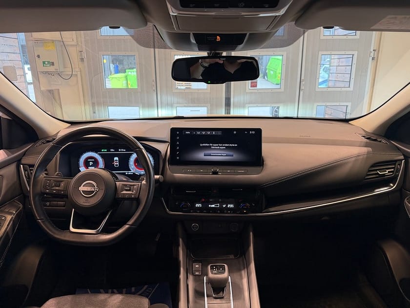 Bild 5 av Nissan Qashqai 1.3 DIG-T XTRONIC-CVT 360 kamera Stora Skärmar Gps MOMS