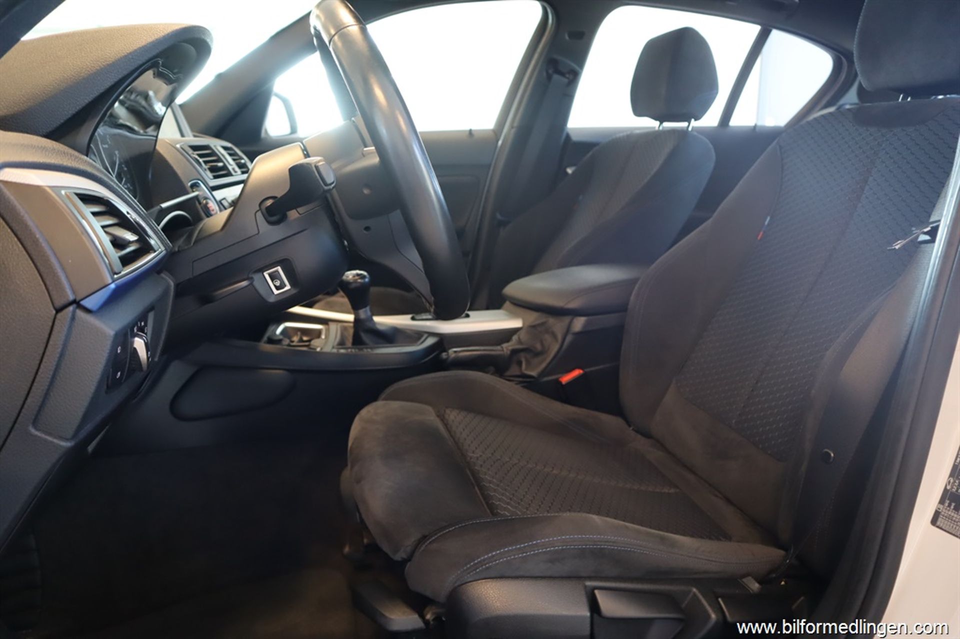 BMW 118 2016, bild 4/10