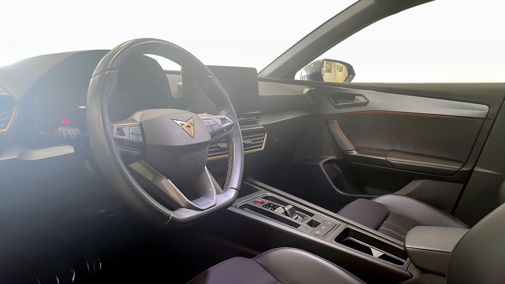 Cupra Leon Sportstourer 1.5 eTSI 2023, bild 7/10