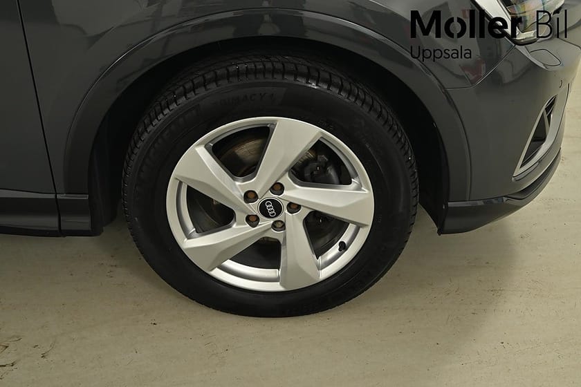 Bild 3 av Audi Q3 35 TFSI P-Line Advanced 150hk.Drag,Värmare, Adapti