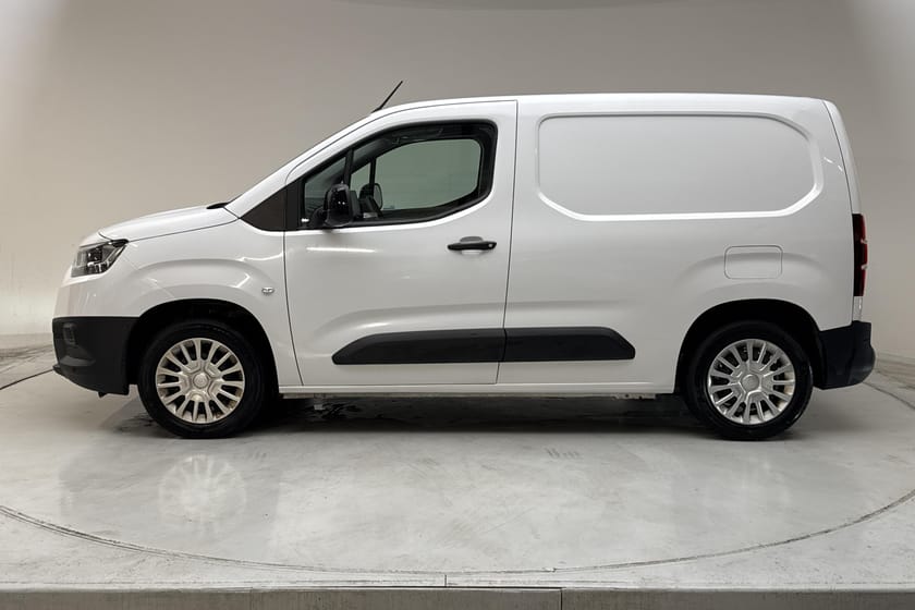 Bild 2 av Toyota ProAce City 1.5D (130hk)