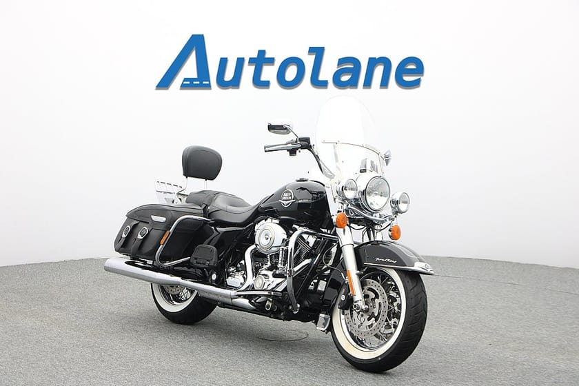 Bild 1 av Harley-Davidson Road King Classic Classic* Nyservad* Nya däck, Vance & Hines, Svensksåld