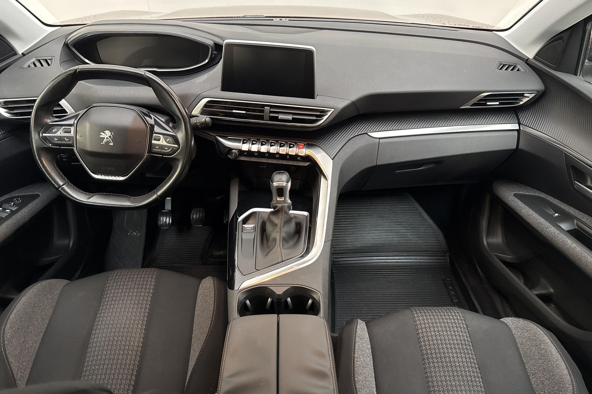 Peugeot 3008 1.2 PureTech 130 2018, bild 7/10