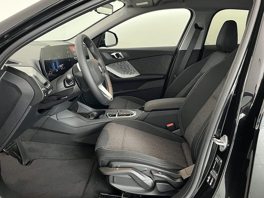 Bild 5 av BMW 120 M Sport Design Rattvärme Park Assist Driving Assist