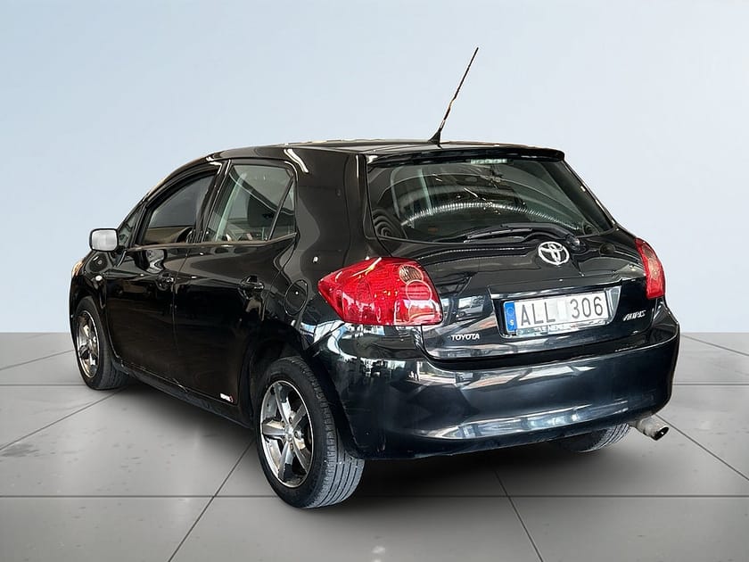 Bild 5 av Toyota Auris 5-dörrar 1.6  MoK/Norrbottenbil/Isofix/Fhållare