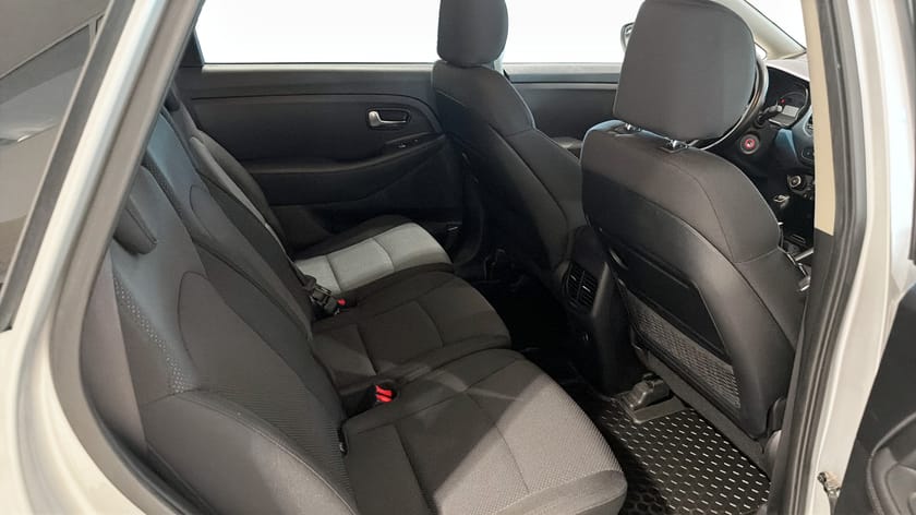 Bild 5 av Kia Carens 1,7 CRDI KOMFORT, 7-SITS