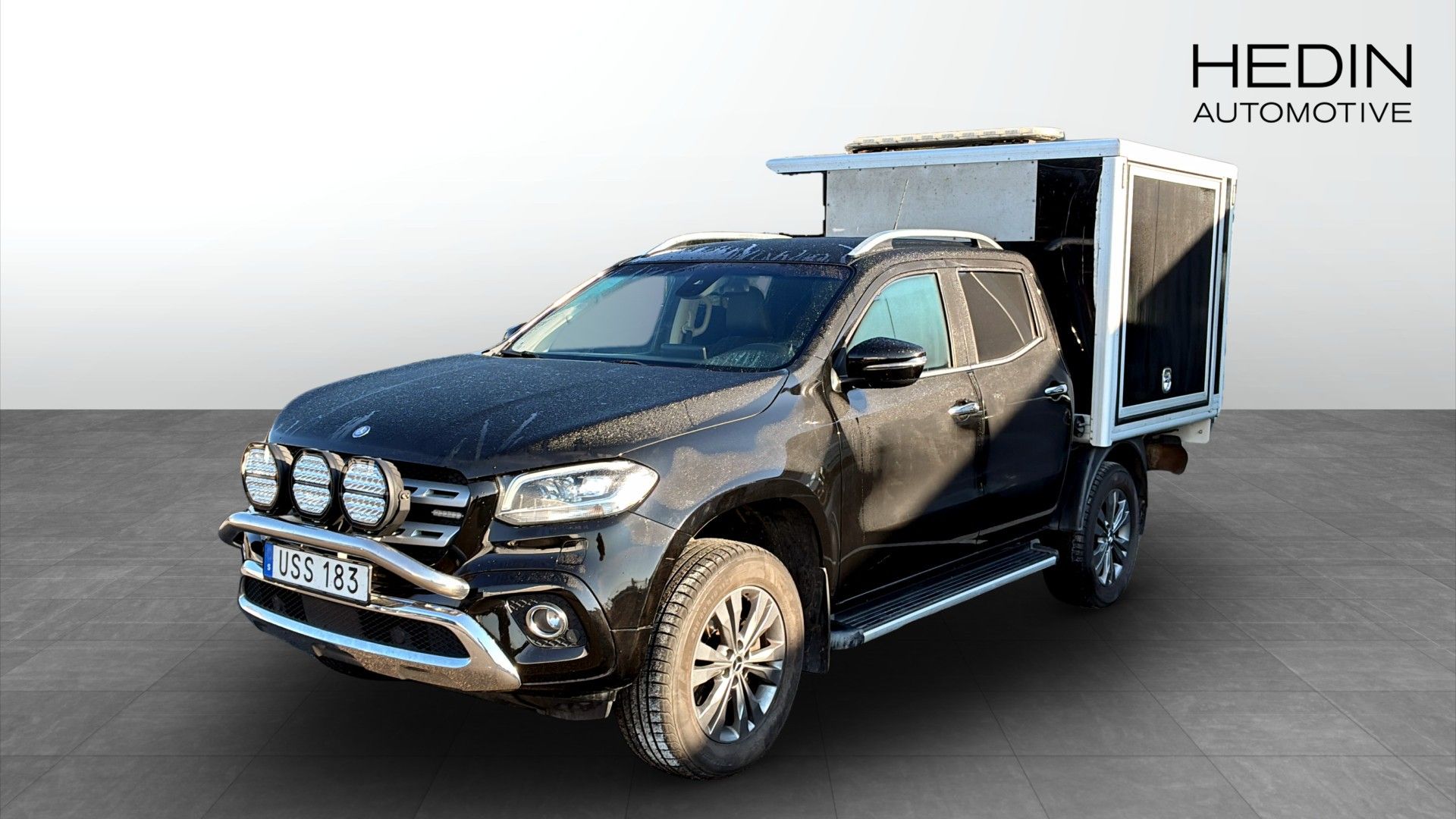 Mercedes-Benz X