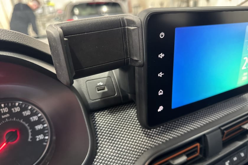 Bild 3 av Dacia Sandero Stepway TCe 90 Comfort II