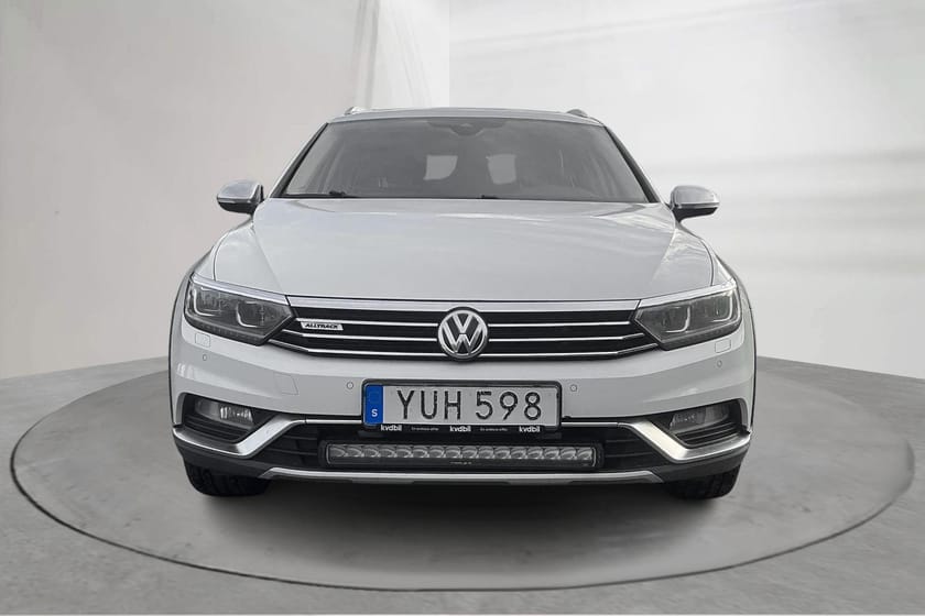 Bild 5 av Volkswagen Passat Alltrack TDI 4MOTION (190hk) Executive Pano