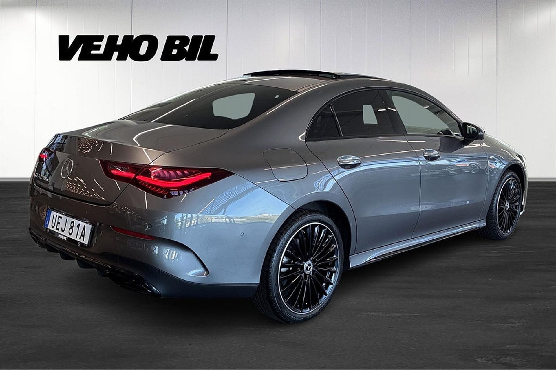 Mercedes-Benz CLA 250 e Coupé AMG Pano 2026, photo 3/10