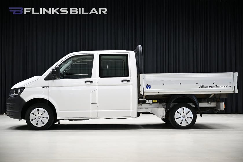 Bild 2 av Volkswagen Transporter Chassi Dubbelhytt 2.0 TDI 102HK Dubbelhytt|5-Sits|Flak|Tippflak|Tipp|Moms