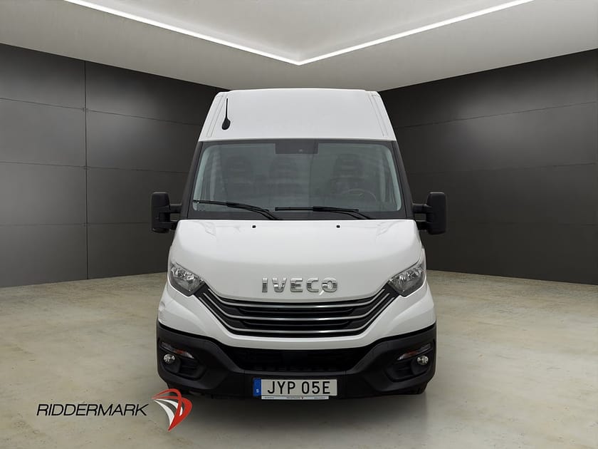 Bild 5 av Iveco Daily 35-140 Van L3H2 2.3JTD Värmare 3-Sits Farthållare Moms