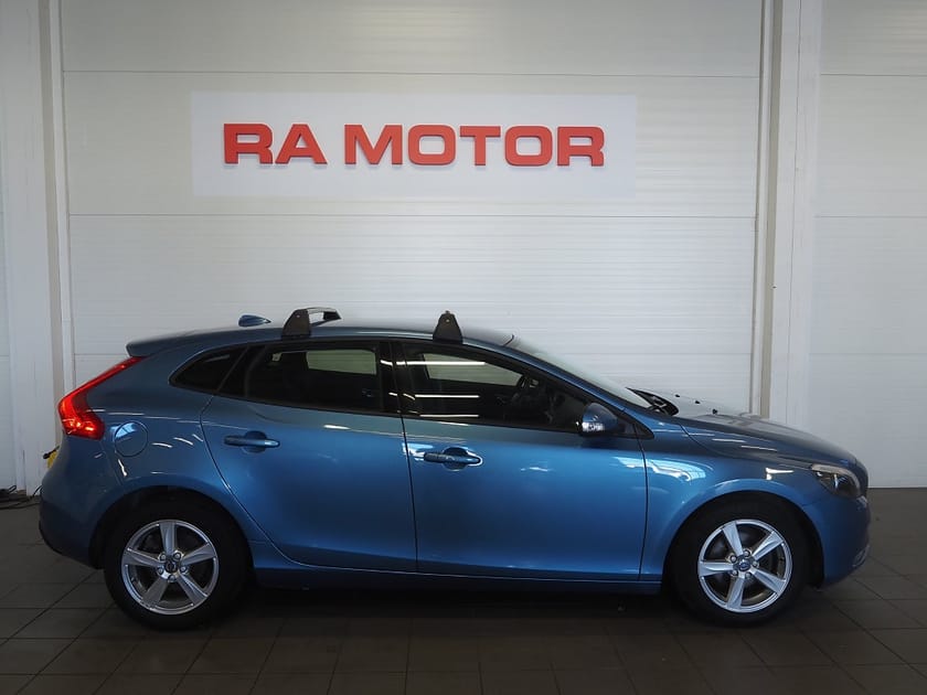 Bild 4 av Volvo V40 D2 115hk Your Kinetic | D-värm |