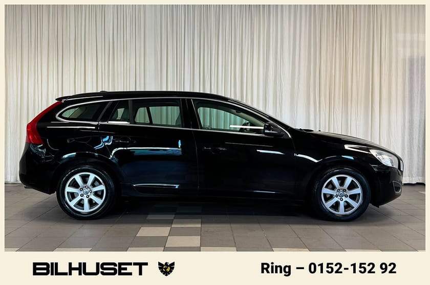 Bild 2 av Volvo V60 T3 Momentum Sensorer Bluetooth K-Värmare
