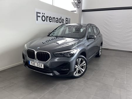 BMW X1 sDrive20i Model Sport Line HiFi PDC Rattvärme Head Up