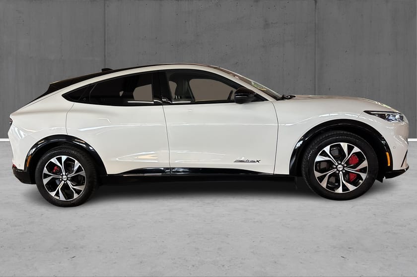 Bilde 4 av Ford Mustang Mach-E Long Range AWD Panorama, Hengerfeste