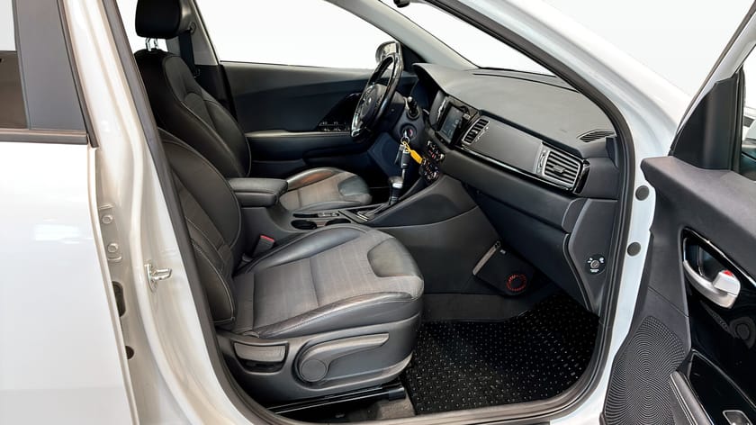 Bild 3 av Kia Niro Hybrid Advance Plus 1 | Drag | 141hk