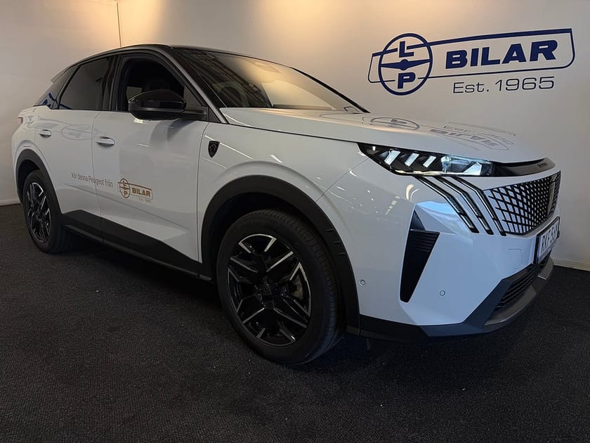 Bild 1 av Peugeot 3008 Hybrid 145 1.2 145hk GT ULTIMATE | Vhjul / 360°/ Drag/ MOMS