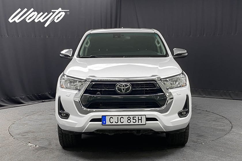 Bild 2 av Toyota Hilux Dubbelhytt DH 2.8 4WD 204HK /Kåpa /Drag /Moms