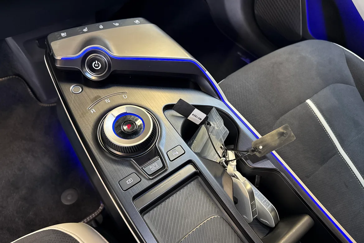 picture of a car