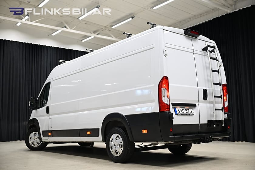 Bild 3 av Peugeot Boxer Van 165HK L4|Extralång|Drag|Värmare|Leasebar
