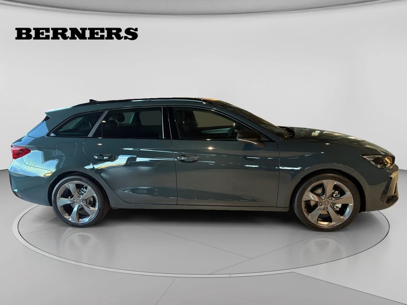 Bild 2 av CUPRA Leon Sportstourer
