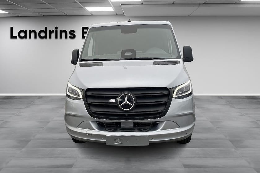Bild 2 av Mercedes-Benz eSprinter 420 81 kWh