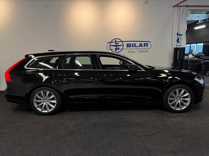 Bild 2 av Volvo V90 T4 Geartronic Business Advanced | Vhjul | kamera | Drag