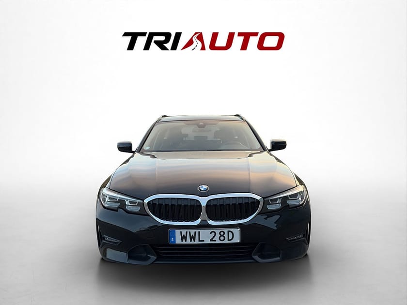 Bild 2 av BMW 330e Touring Sport line MOMS Kamera Navi CarPlay