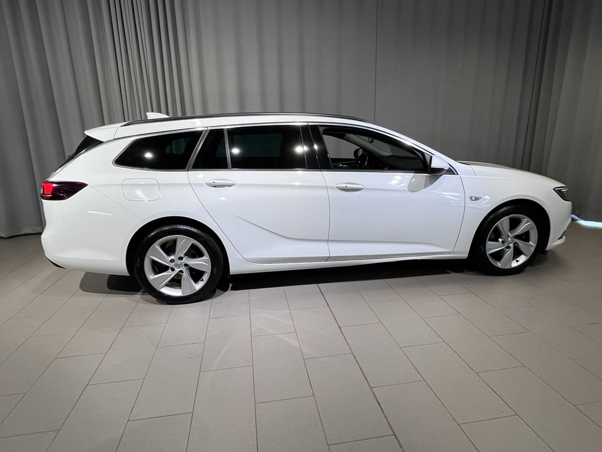 Opel Insignia 2018, bild 4/10