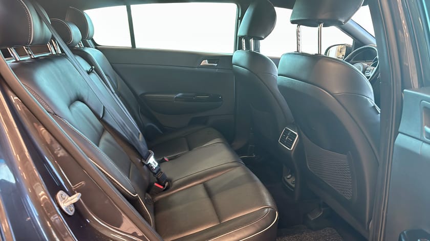 Bild 5 av Kia Sportage | 1.6 T-GDI AWD, 177hk | DRAG | RATTVÄRME GT- LINE