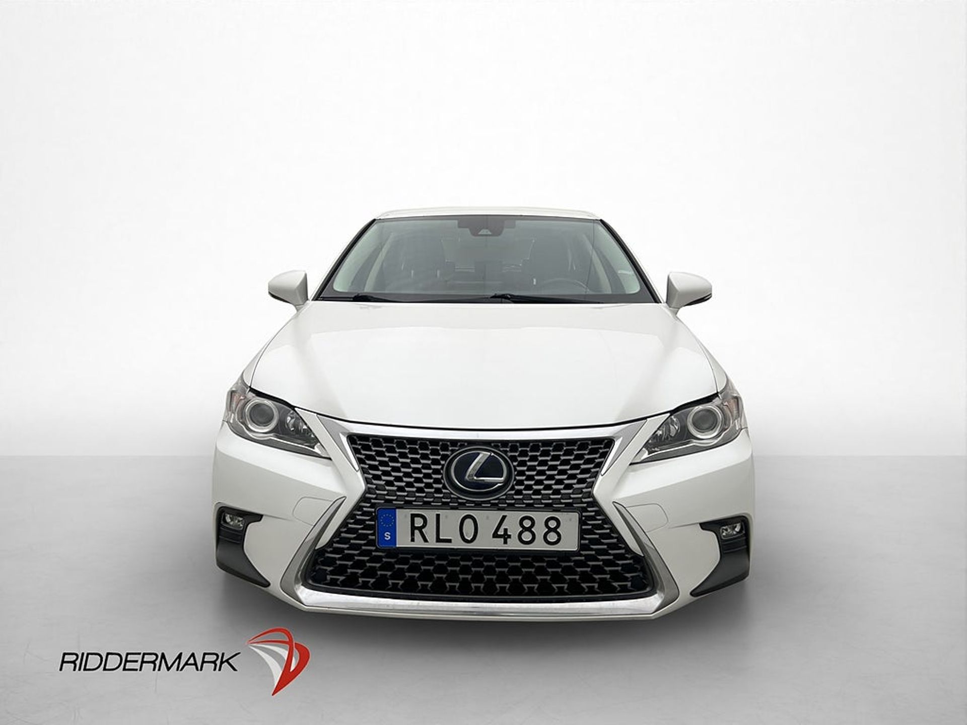 Lexus CT 2019, kuva 2/28