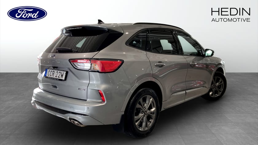 Bild 2 av Ford Kuga Plug-In Hybrid ST-line X pHev 225hk Dragkrok