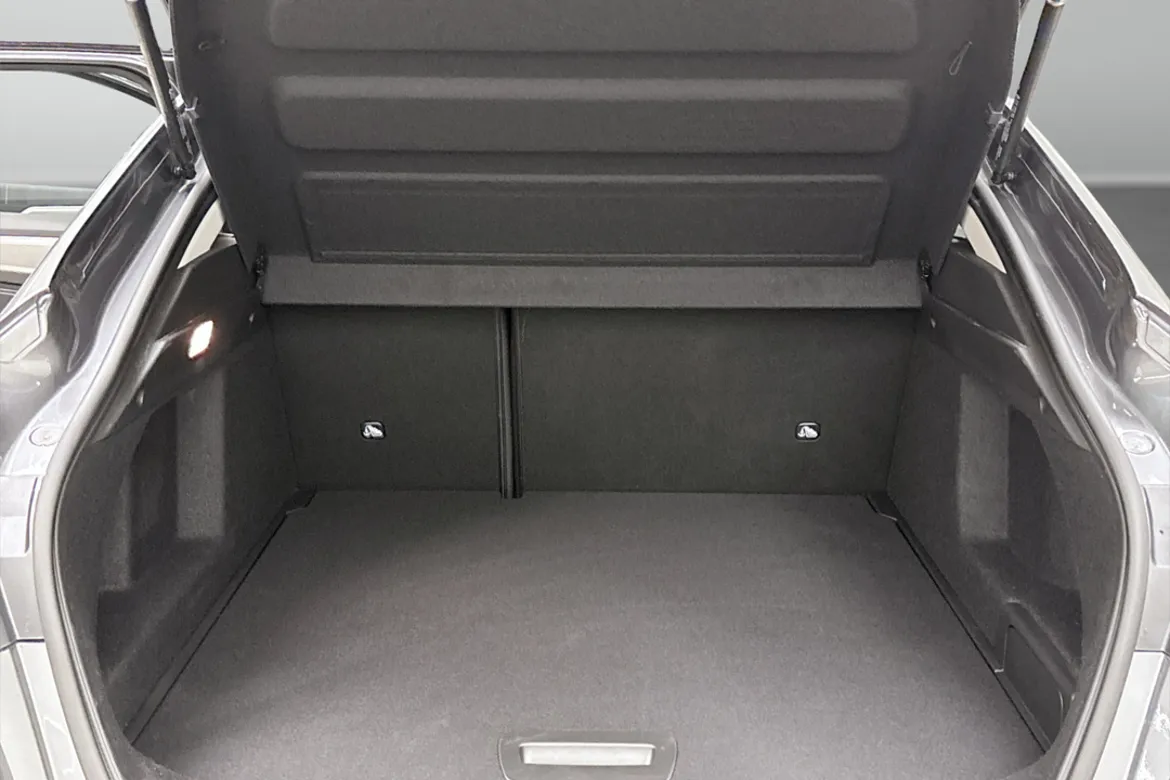 Renault Arkana E-TECH 145