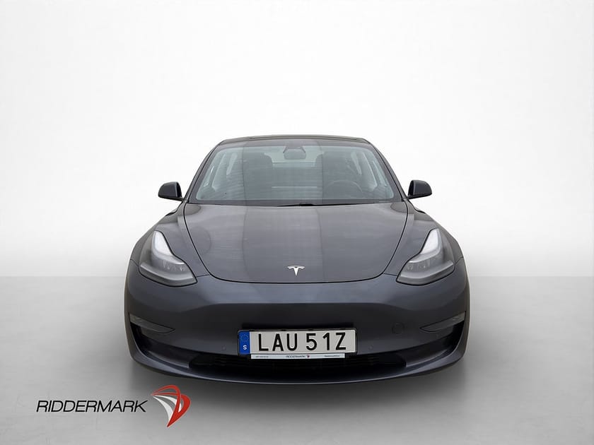 Bild 3 av Tesla Model 3 Long Range AWD 440hk Moms Autopilot Värmepump